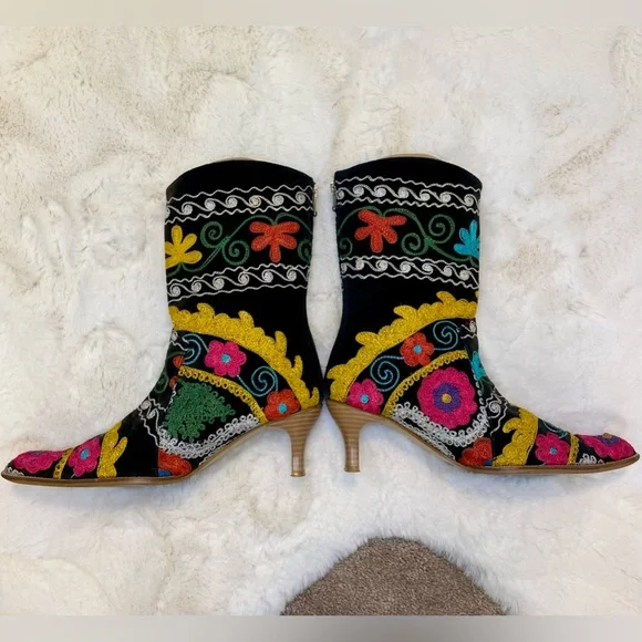 ⚡️Stunning Vintage 90s Neon Floral PSYCHEDELIC Embroidered Kilim Art Heeled Boot - Picture 7 of 16